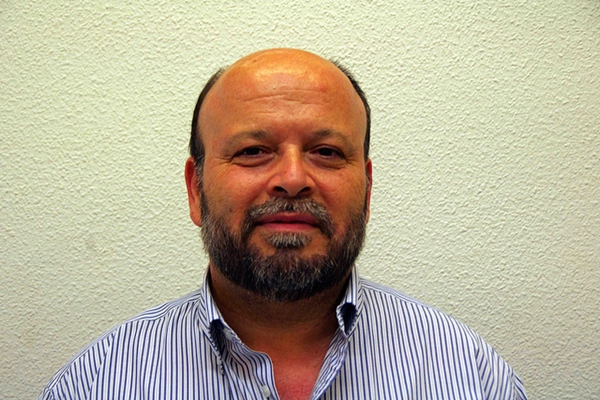 Fernando Solís