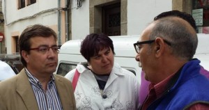 Guillermo Fernández Vara y Begoña García en Hervás