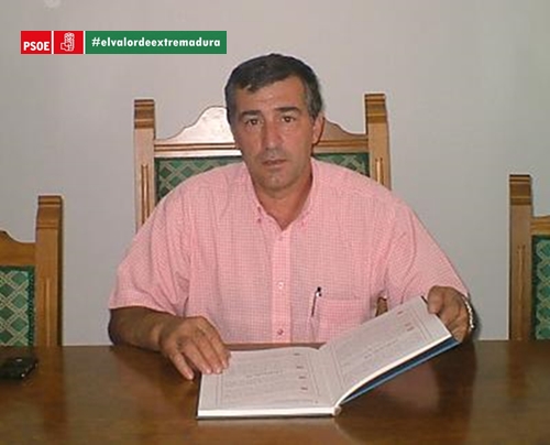 José Luis Perales Crespo: «Vamos a velar por el futuro de las nuevas generaciones de Perales del Puerto»