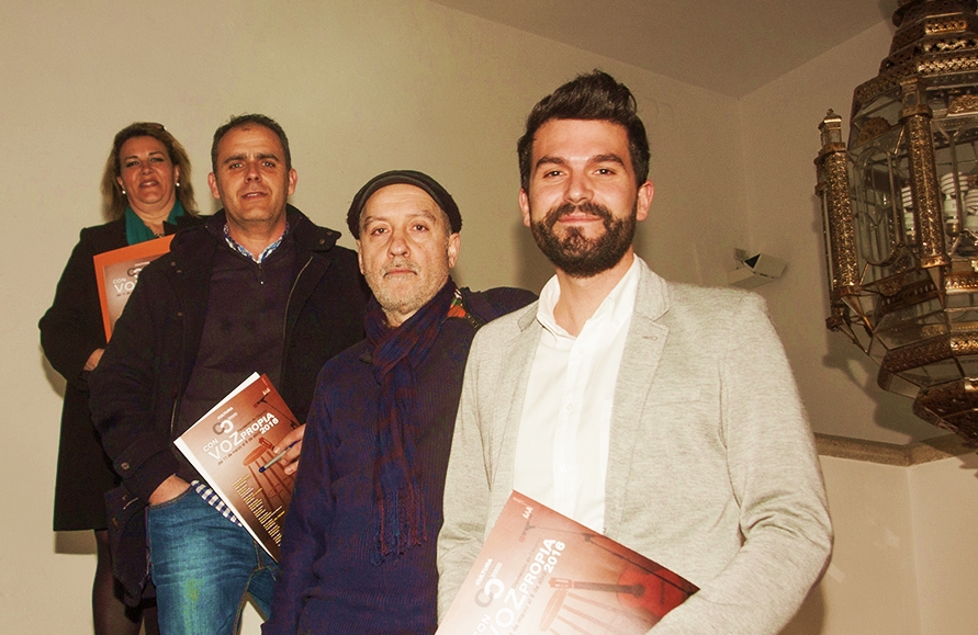 Álvaro S. Cotrina presenta Cultura Crítica