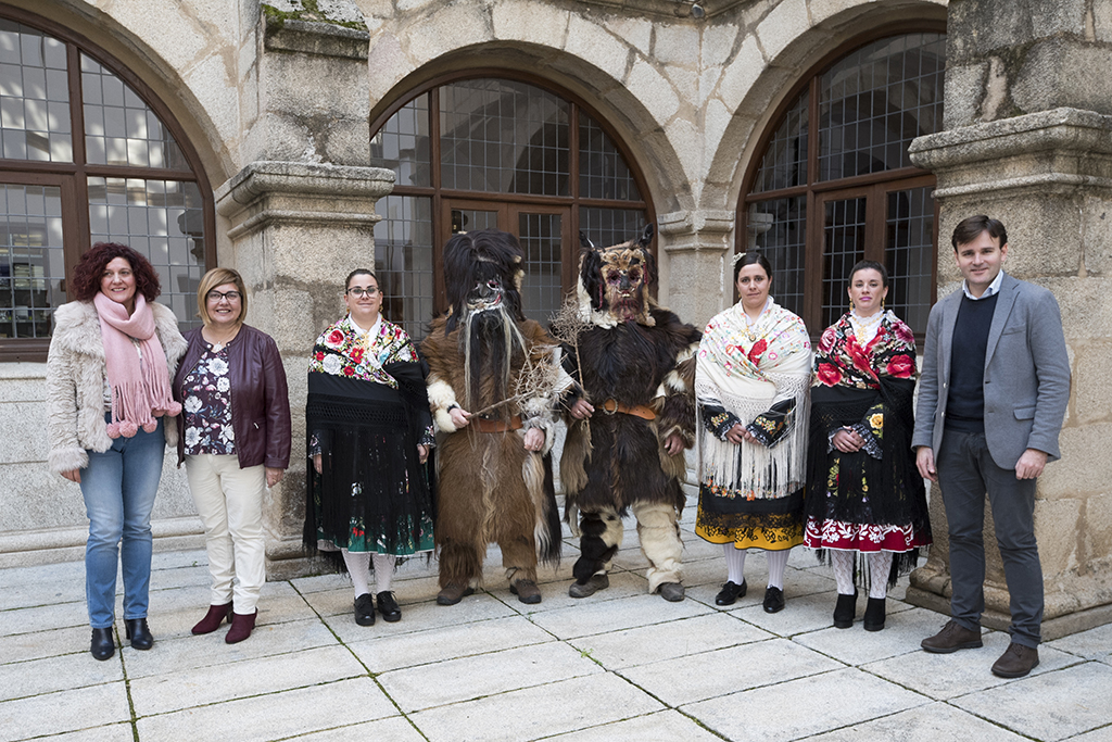 Las Carantoñas de Acehúche estrenan su título de Interés Turístico Nacional