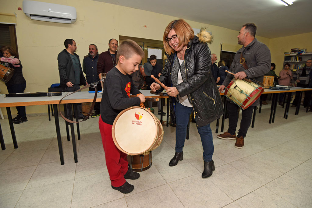 La Escuela Provincial de Tamborileros, clave para la conservación del patrimonio