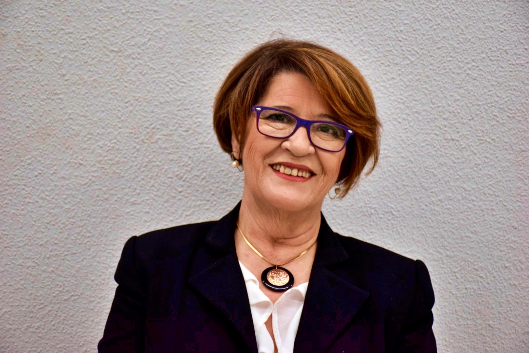 Nieves Sandoval, suplente al Senado por la provincia de Cáceres
