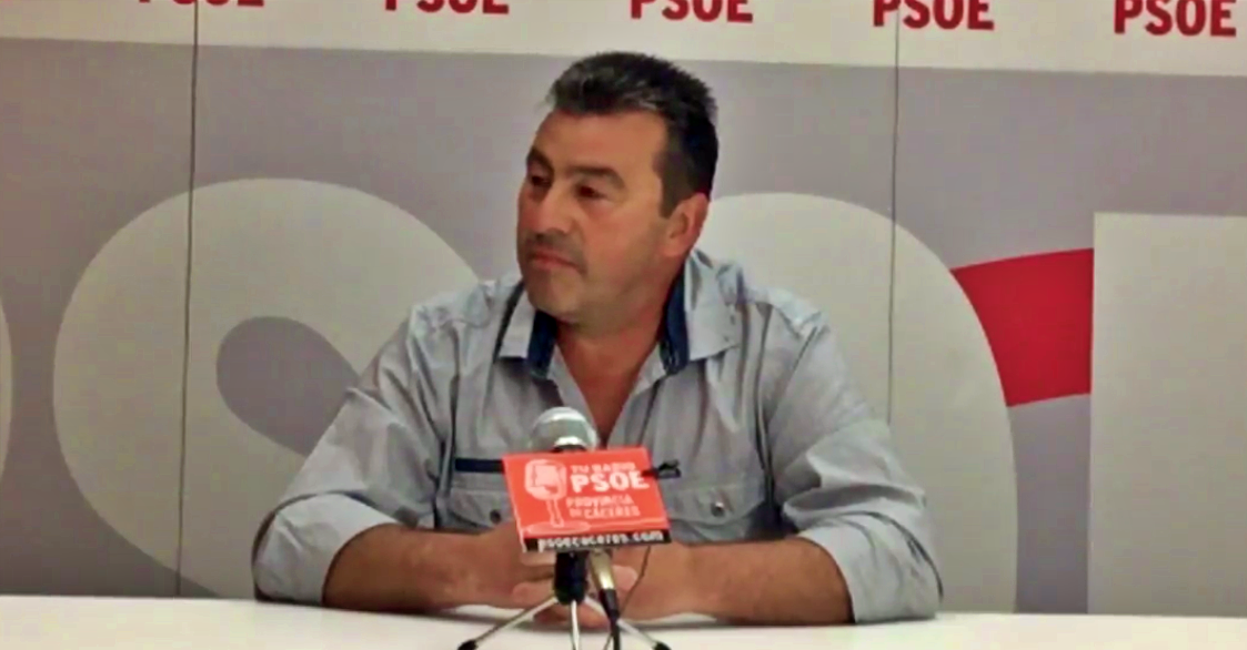 Juan A. Díaz: «El gobierno del PP en Almaraz es una tiranía»