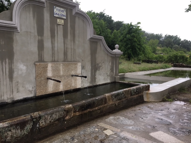 La Diputación de Cáceres rehabilita dos fuentes históricas en Pasarón de la Vera