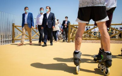 Guillermo Fernández Vara aboga por un turismo accesible, sostenible y digital