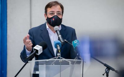 El presidente de la Junta aboga por ´traer inversión y capital´ para desarrollar el talento extremeño