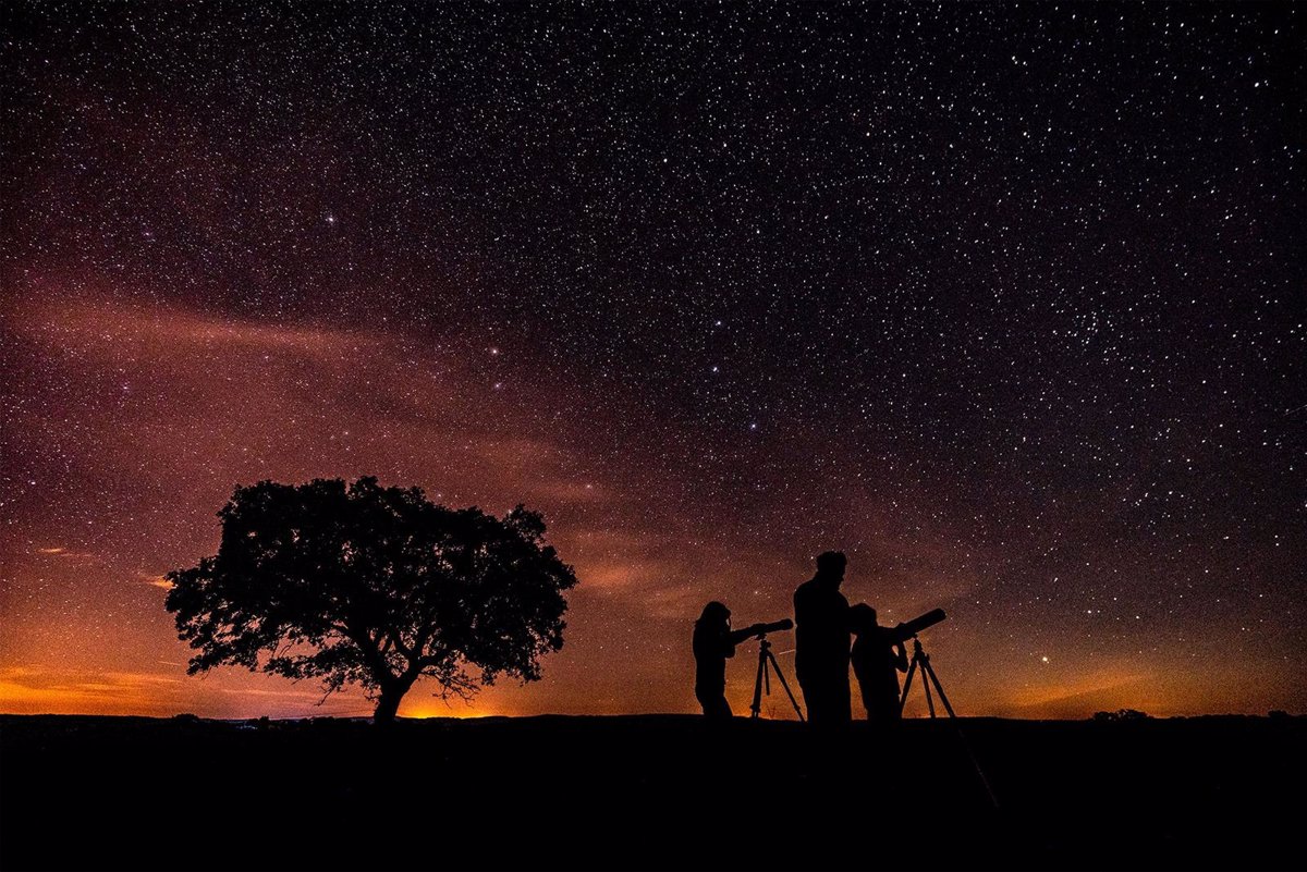 El programa de astroturismo de la Diputación de Cáceres propone este fin de semana actividades en Hervás y Piornal