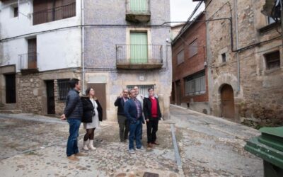 La Diputación de Cáceres mejora el principal acceso a la localidad e Acebo