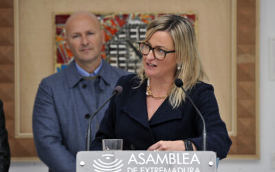 Blanca Martín afirma que la Asamblea seguirá acogiendo el acto institucional con motivo del Día Internacional de la Eliminación de la Violencia contra la Mujer