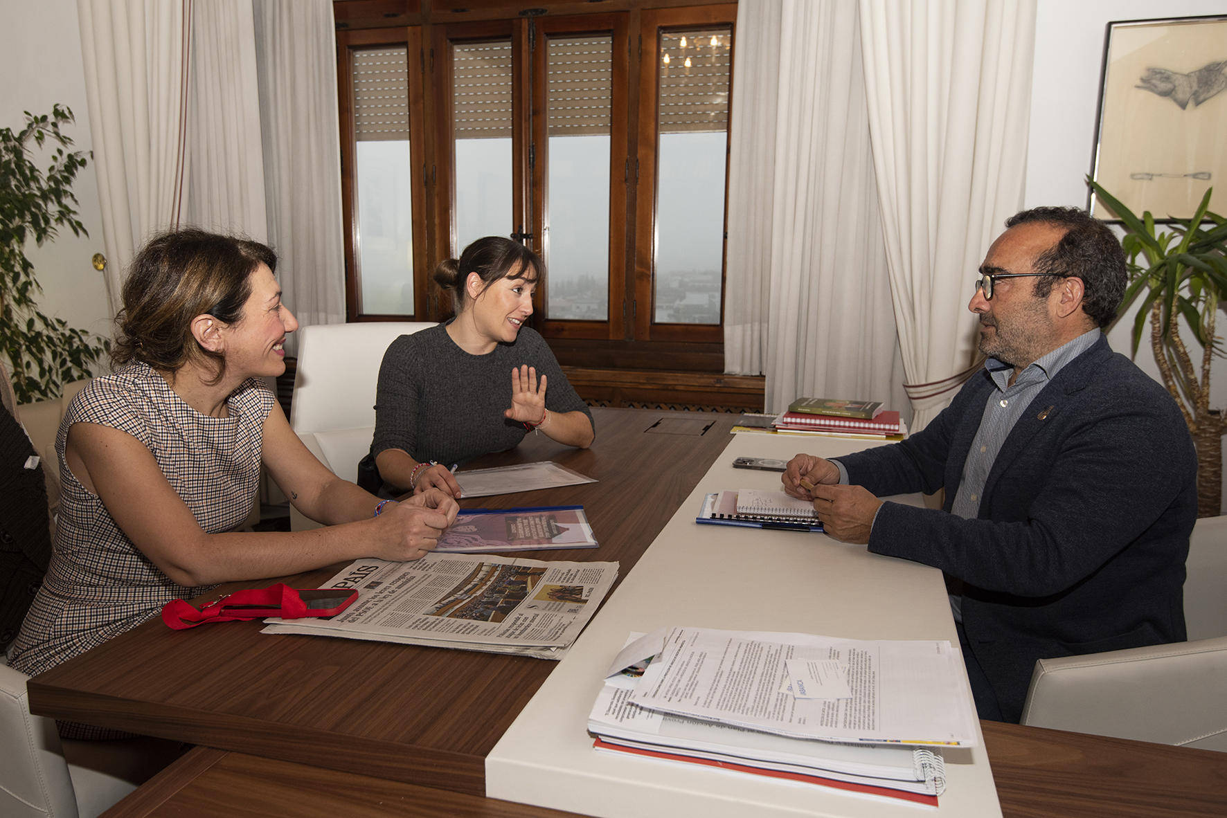 Morales Reunion Adhex