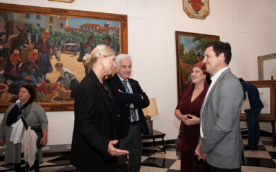 La Diputación de Cáceres recibe a los arquitectos europeos que vienen a conocer el proyecto de la reforma de la Plaza de Santiago, seleccionado por el programa Living Spaces como una de las mejores prácticas a nivel europeo