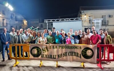 Alcaldes, alcaldesas y portavoces del PSOE en Campo Arañuelo se manifiestan por la prórroga de la Central Nuclear de Almaraz