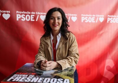 SECRETARIA GENERAL DEL PSOE DE ZARZA LA MAYOR – Esther Gutiérrez Morán