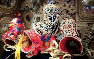 Concejales de Unidas y dos tránsfugas de VOX se oponen a declarar el Traje y la Gorra de Montehermoso como Bienes de Interés Cultural