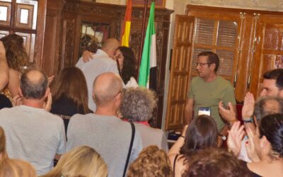 Hoyos da un paso más hacia el futuro: Mónica Moralejo, primera mujer de la historia en asumir la Alcaldía del municipio