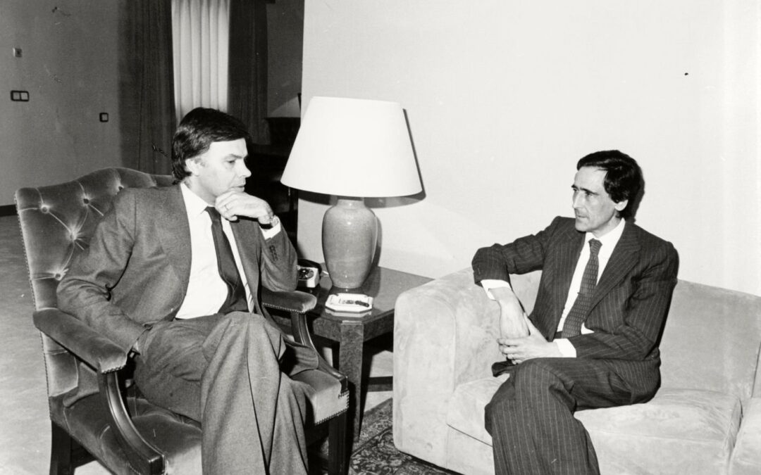 Fernando Ayala: «La última llamada, Felipe González»