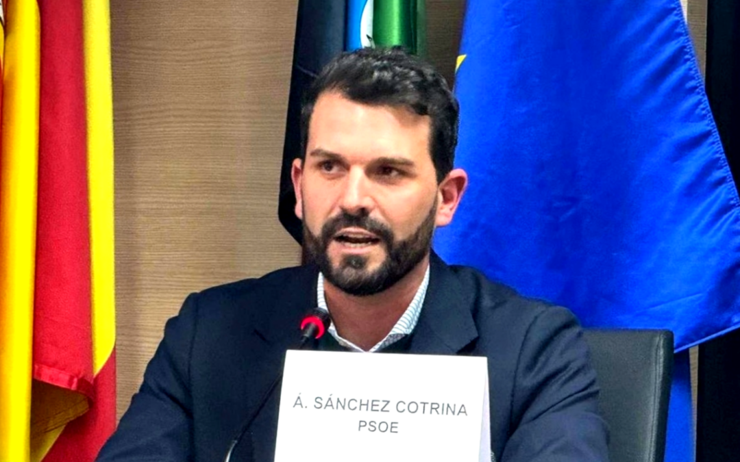 Álvaro S. Cotrina reivindica en Almaraz que el debate clave es el futuro de Campo Arañuelo y sus 20.000 habitantes