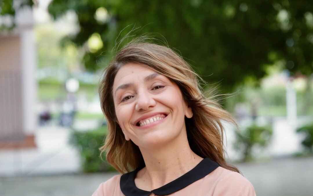 Beatriz Cercas: «Desmantelar el relato»