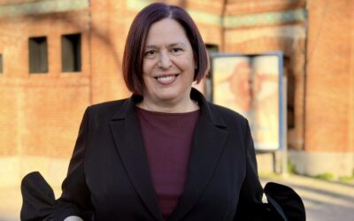 Políticas públicas, sostenibilidad y conflicto en el Ateneo de Cáceres con Begoña García Bernal