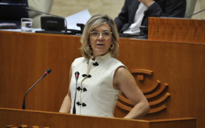 El PSOE exige a Guardiola que explique cómo financiará sus rebajas fiscales mientras Extremadura acumula 530 millones de déficit