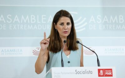 “Después de tres años, Guardiola no es capaz de gestionar ni siquiera lo ordinario y Extremadura no puede asumirlo como normalidad”